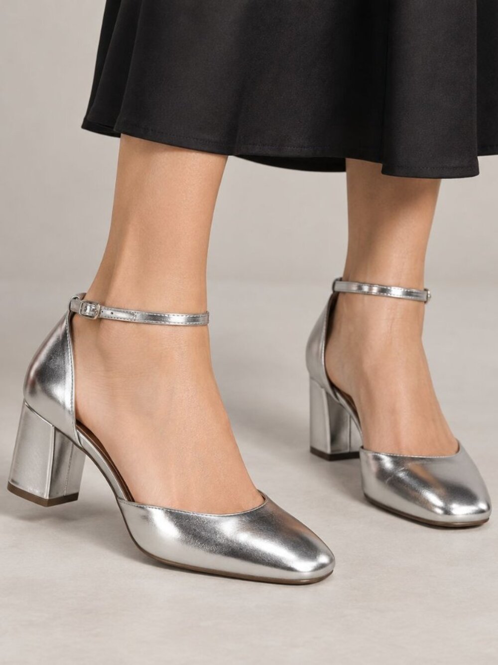 LOFT Silver Metallic Ankle Strap Block Heels Size 8 NWT Minimalist Partycore